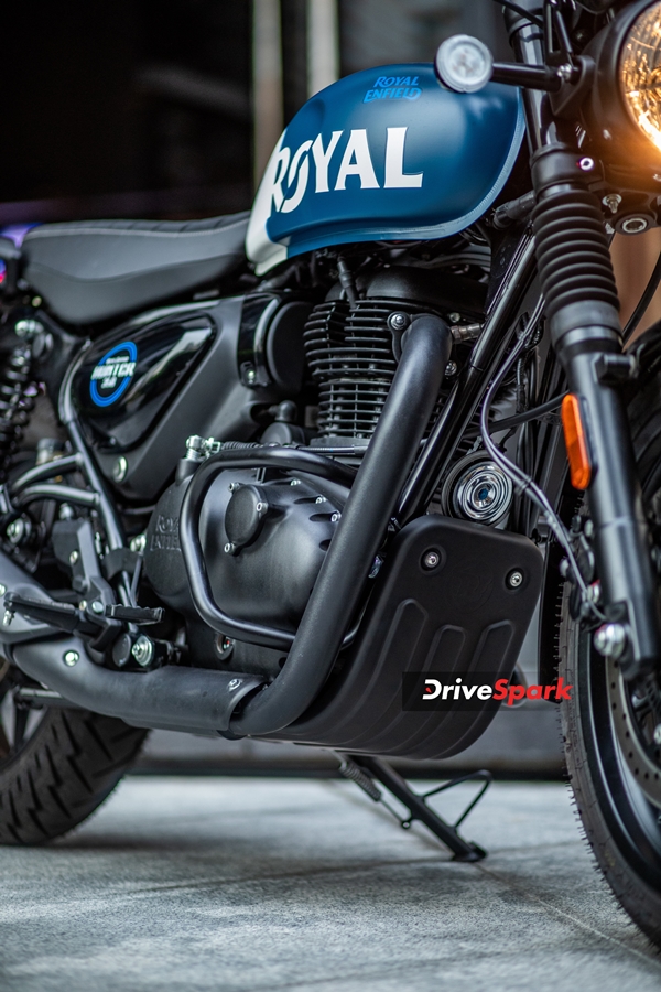 Low-cost Royal Enfield Hunter 350 Bike to Attract Youth - Review