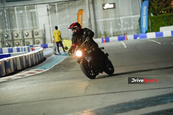 Low-cost Royal Enfield Hunter 350 Bike to Attract Youth - Review