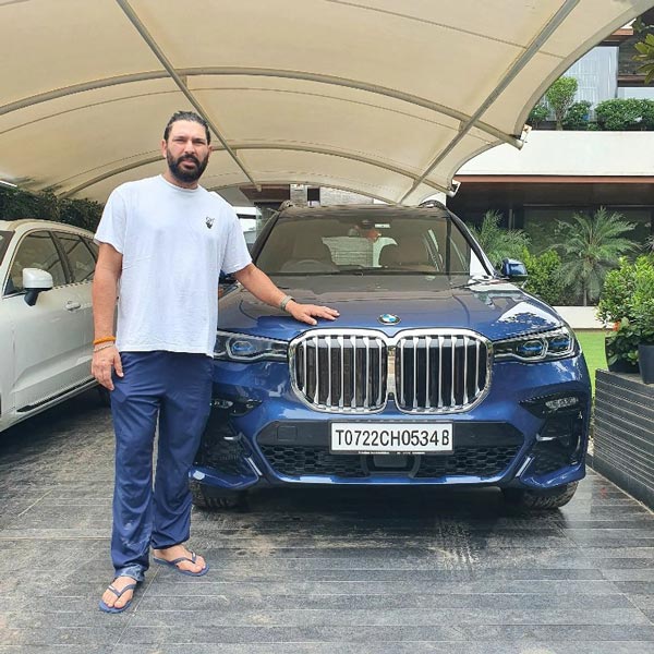 யுவராஜ் சிங் இவ்ளோ கோடி குடுத்து புது கார் வாங்கியிருக்காரா? இதுல போறதுக்கு எல்லாம் குடுப்பினை வேணும்!