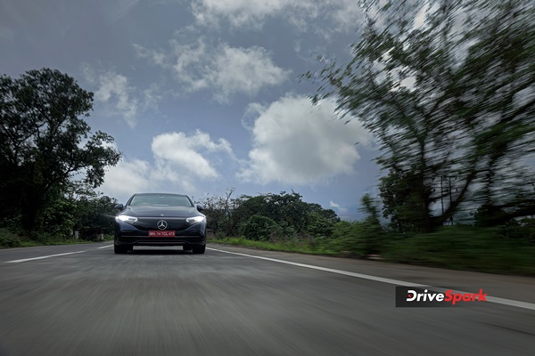 Mercedes EQS 580 in Tamil : reviewசிங்கிள் சார்ஜில் அசால்டா சென்னை - கன்னியாகுமரி போலாம்... மெர்சிடீஸ் இக்யூஎஸ் 580 கார் ரிவியூ 6 சிங்கிள் சார்ஜில் அசால்டா சென்னை - கன்னியாகுமரி போலாம் . . . மெர்சிடீஸ் இக்யூஎஸ் 580 கார் ரிவியூ . . .