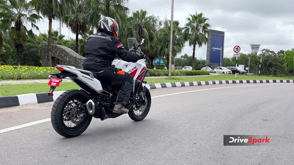 No one has heard of such a bike... But the bike is clean. . . - Moto Morini X-Cap 650X Review. . .