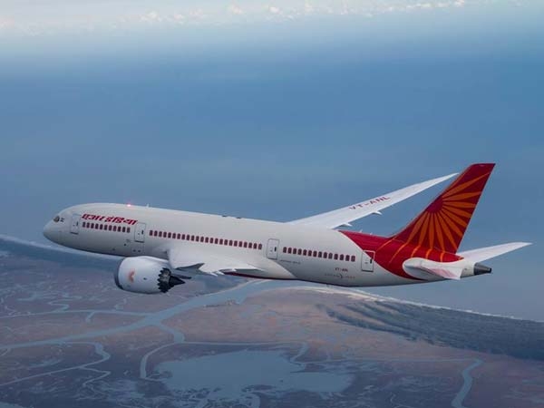 சிறந்த சேவையில் இந்தியாவின் டாப் - 10 விமான நிறுவனங்கள்!