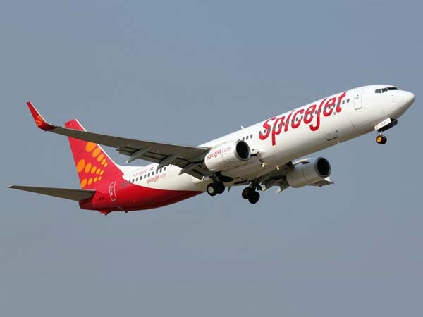 சிறந்த சேவையில் இந்தியாவின் டாப் - 10 விமான நிறுவனங்கள்!